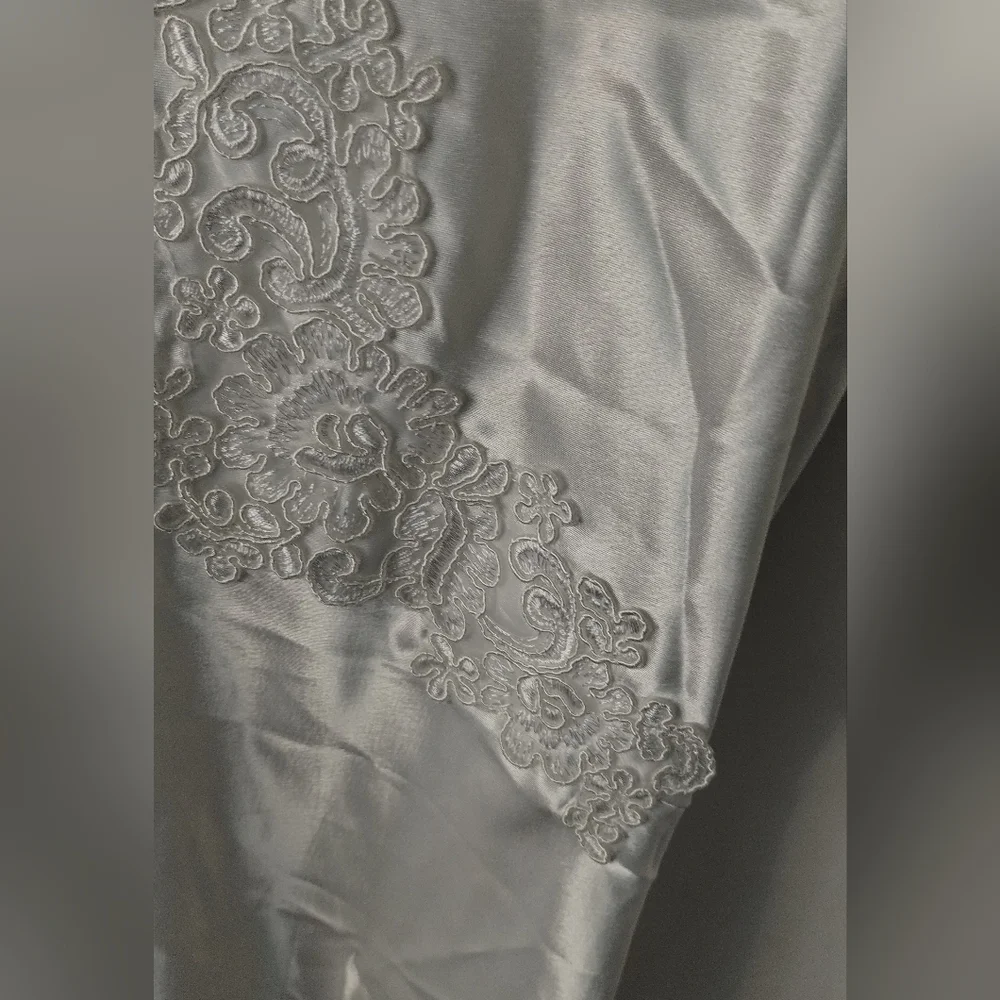Vintage‎ California Miss White Satin Lace Nightgown Dress & Robe Size 2X 22W/24W